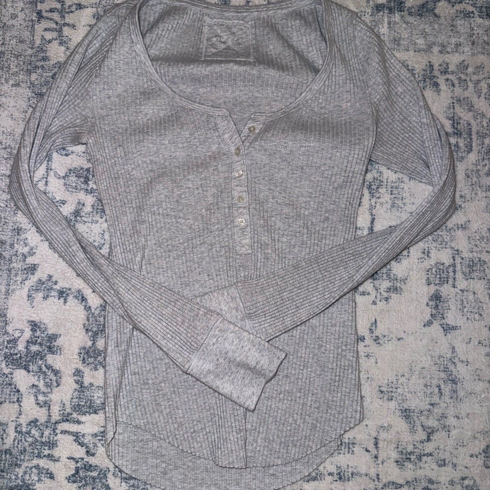 Aerie Heather Gray Ribbed Long Sleeve Tee